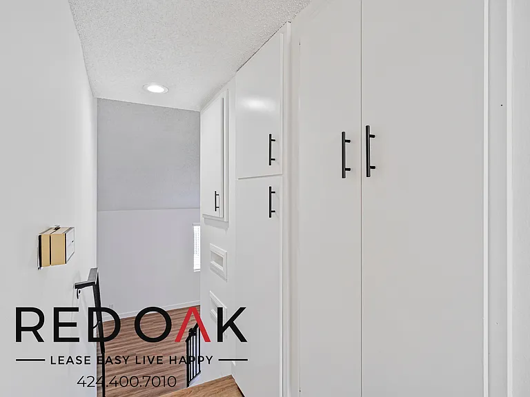 1214 W Gardena Blvd #6 — Photo 13