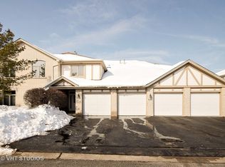 6504 Pine Trl APT 3, Tinley Park, IL 60477