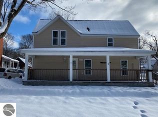404 E Pine St, Cadillac, MI 49601