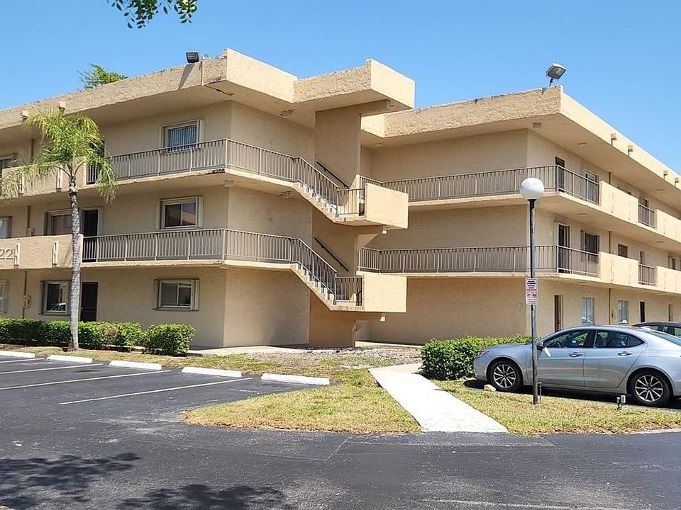 1st image of 8401 SW 107th Ave APT 242E