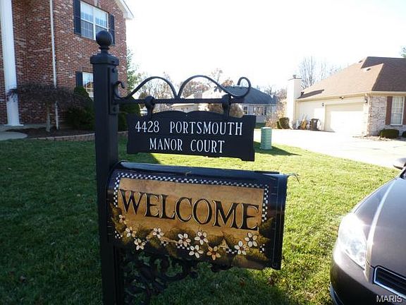 3rd image of 4428 Portsmouth Manor Ct