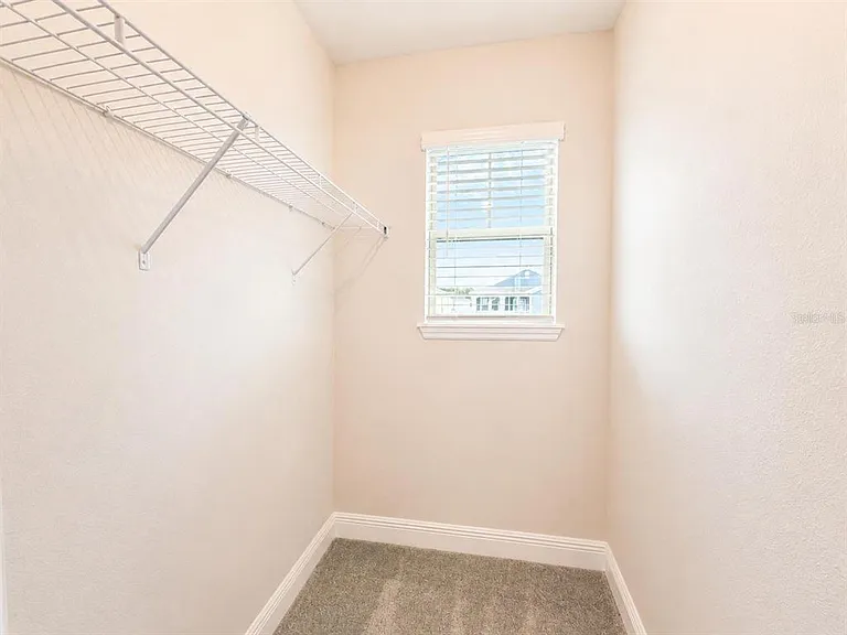 18035 Cider Mill Ln — Photo 32