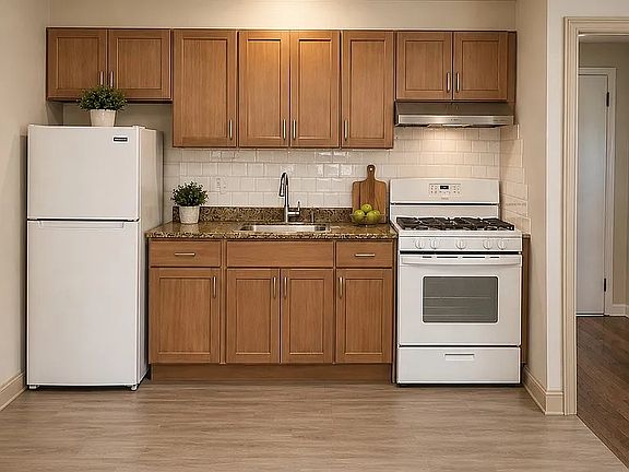 2nd image of 515 Anderson Ave #D1