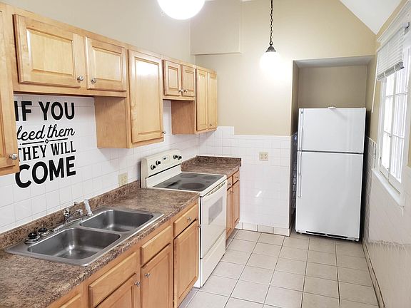 5th image of 1914 Greenup St #1