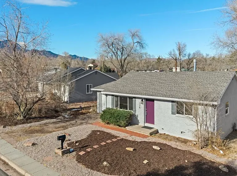 326 W Ramona Ave — Photo 1