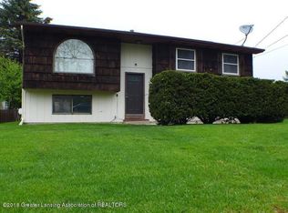 208 W Miller Rd, Lansing, MI 48911