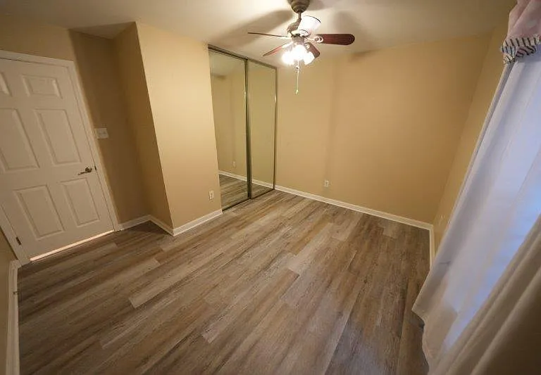 383 Gayle Ave — Photo 25