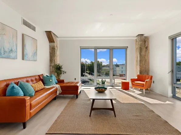 9 Medford St APT 301, Somerville, MA 02143