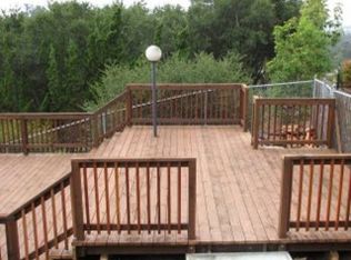 4484 Mountain View Ave, Oakland, CA 94605