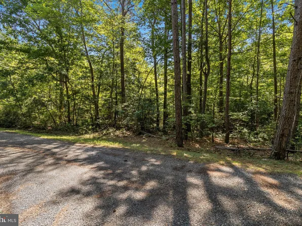45113 Settlers Ln, California, MD 20619
