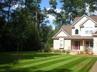 10220 Cedar Island Rd, White Lake, MI