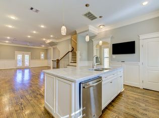 1239 W 22nd St UNIT D, Houston, TX 77008