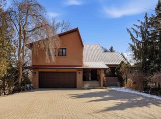 575 Park Cres, Pickering, ON L1W 2E1