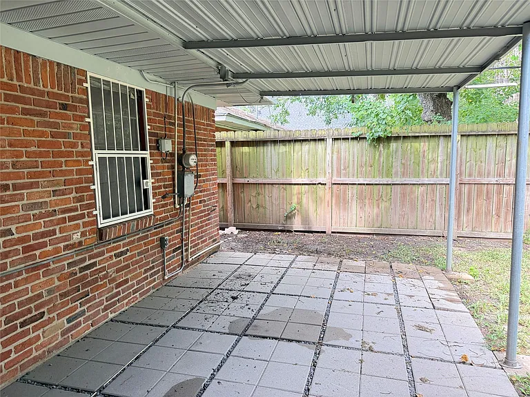 1434 Marleen St — Photo 31