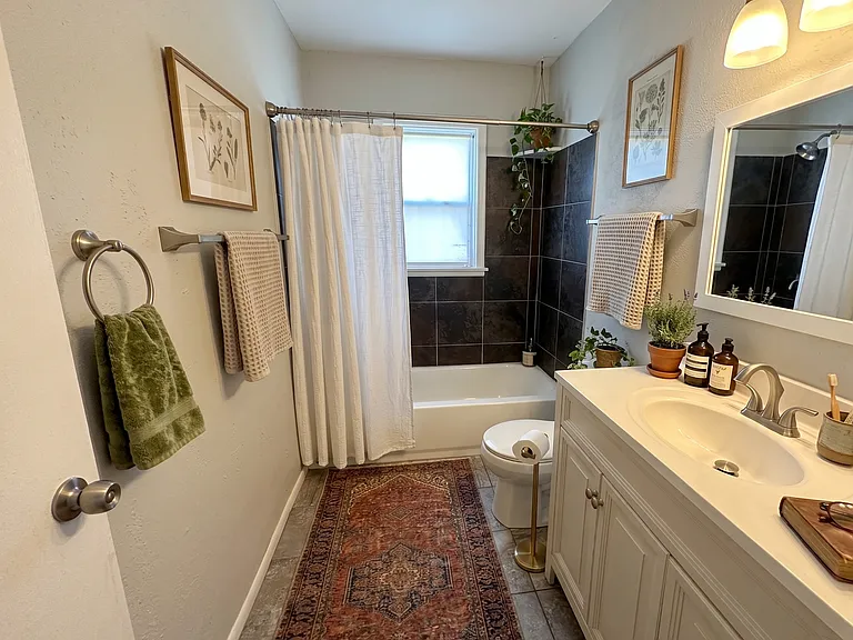 6024 Tracy Ave — Photo 8