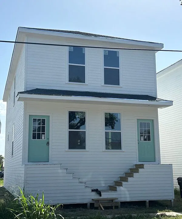 3400 Jackson Ave