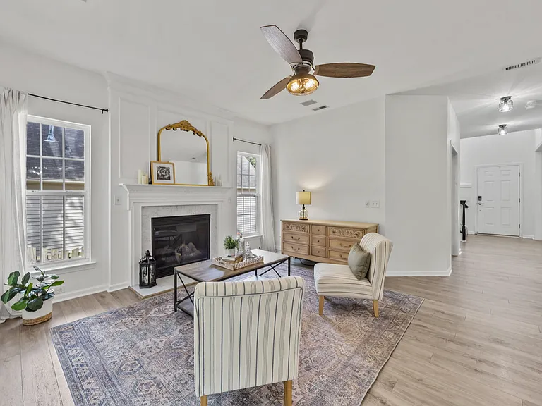 1317 Shimmer Light Cir — Photo 13