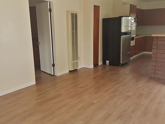 4th image of 631 I St