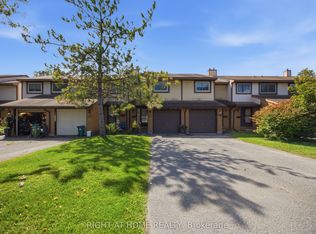 107 Castlefrank Rd #8, Ottawa, ON K2L2Y1