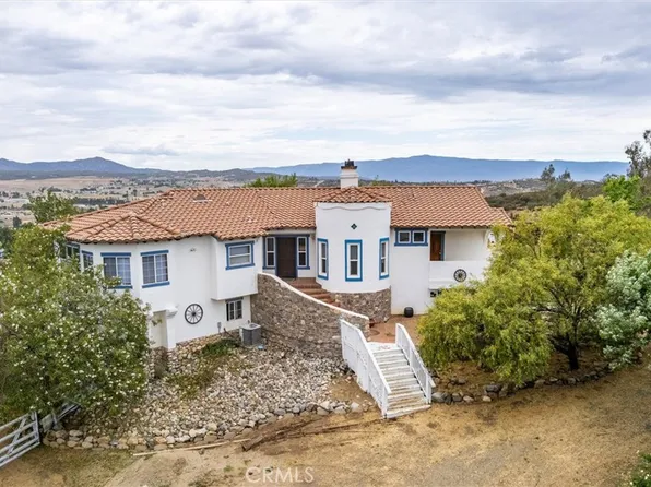 49185 Tomahawk Ct, Aguanga, CA 92536