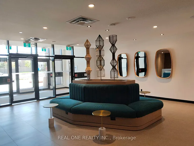 7950 Bathurst St #620 — Photo 12