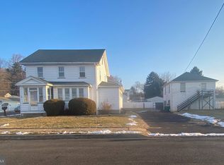 202 Catherine St, Hulmeville, PA 19047