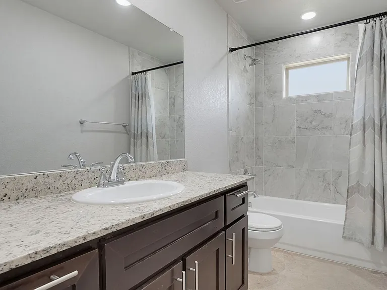 1645 Dryden Ave — Photo 13