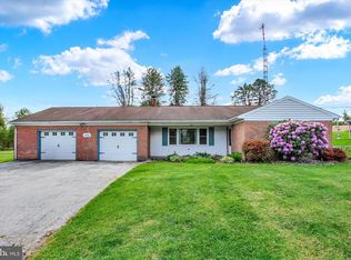 5840 York Rd, Spring Grove, PA 17362