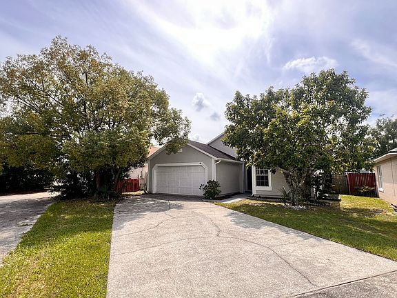 2nd image of 2692 Newbolt Dr