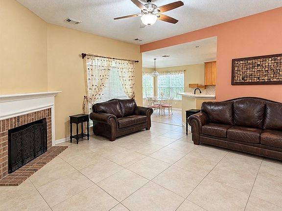 4th image of 11518 Berkway Trl