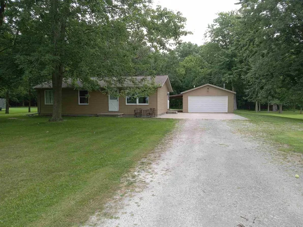 1070 N Mackinaw Rd, Linwood, MI 48634