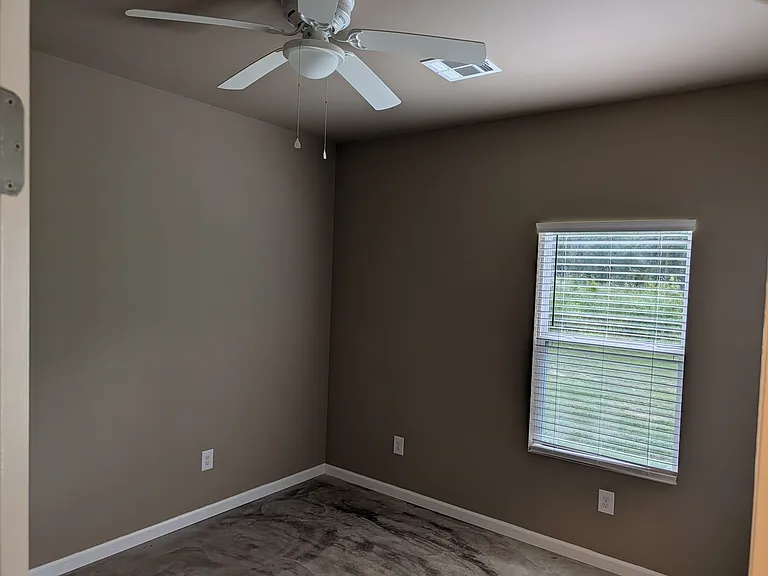 402 Marcia Ave — Photo 12