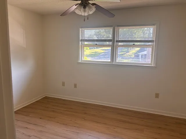 1900 Memorial Dr #1900 — Photo 10