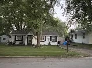 1109 Robert St, Mount Pleasant, MI 48858