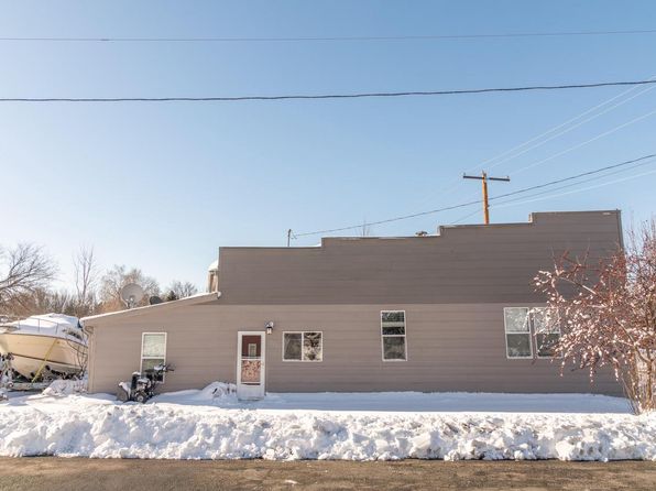 200 North Vine STREET, Roberts, WI 54023