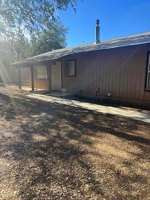 1st image of 16485 Bo Ln