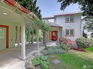 955 Michael Way, Camano Island, WA