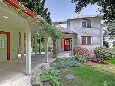 955 Michael Way, Camano Island, WA, 98282
