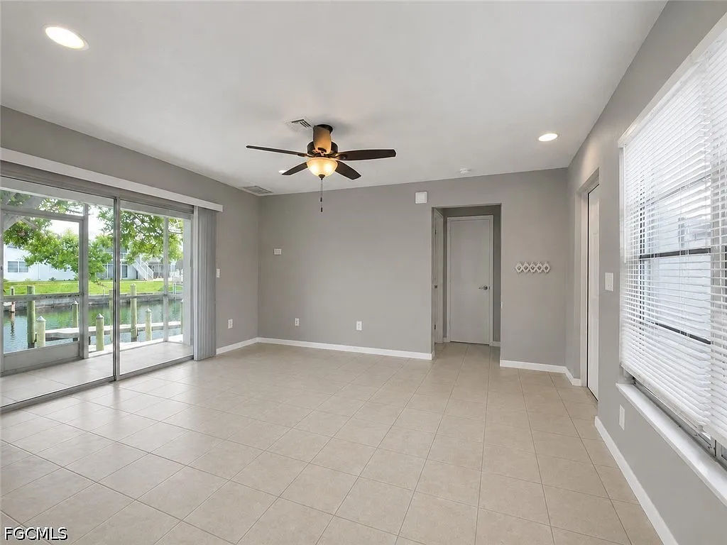 2 bed, 1.0 bath, 870 sqft, $1,195 — Photo 4