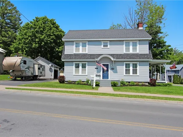5299 Dayan St, Lowville, NY 13367