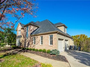 512 Tree Line Dr, Gibsonia, PA 15044