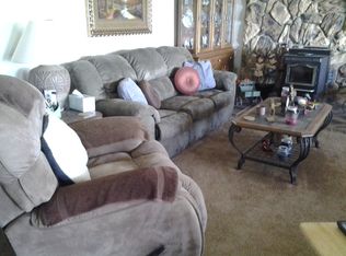 6104 Cougar Rd, Mountain Mesa, CA 93240