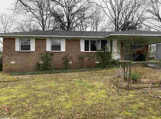 923 Coulter Rd, Sherwood, AR 72120