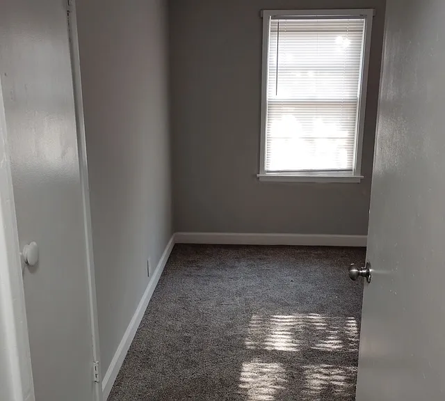 1733 S Roosevelt St — Photo 4