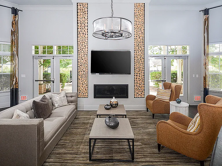 Plymouth Pointe Resident Lounge