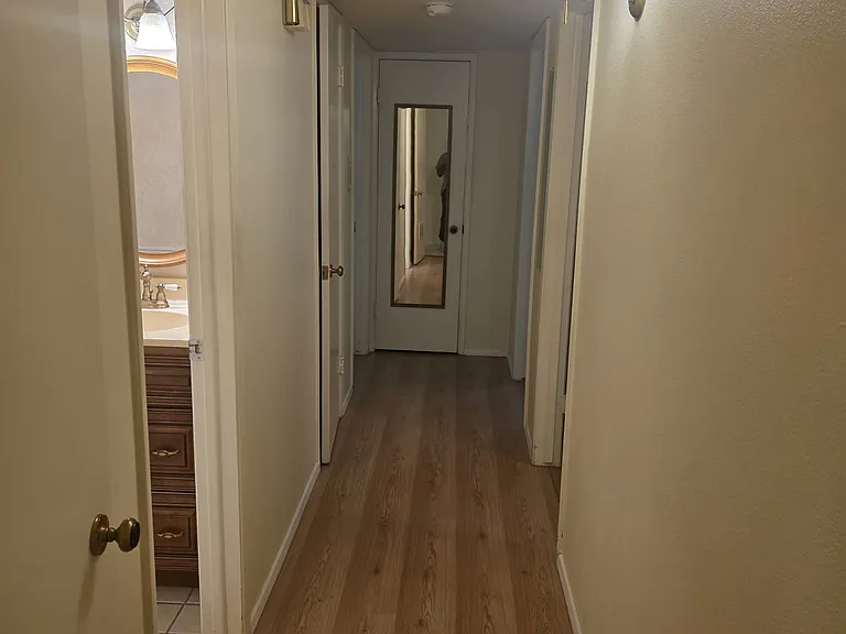 807 Edgefield Dr — Photo 4