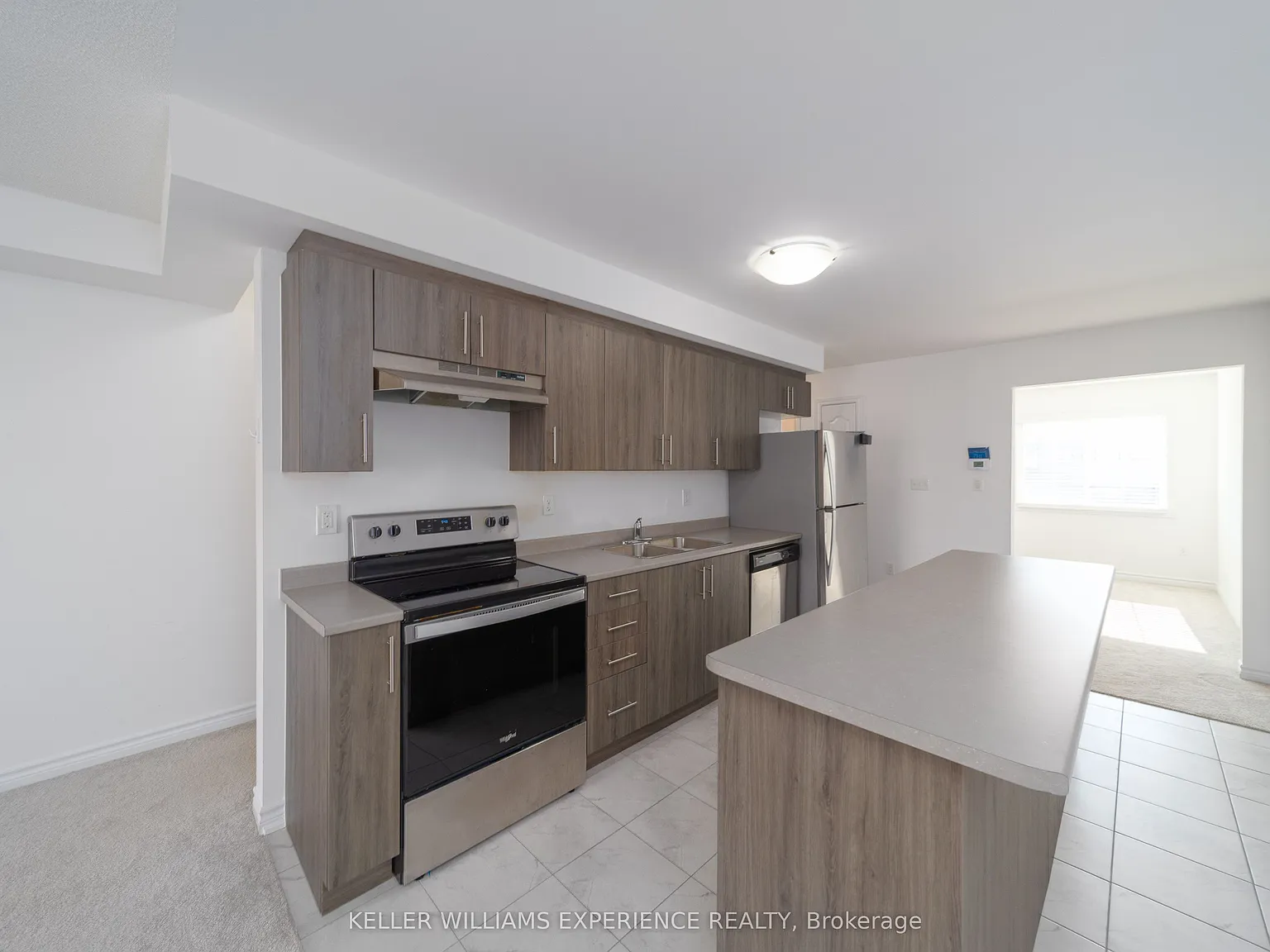 2 bed, $2,250 — Photo 2