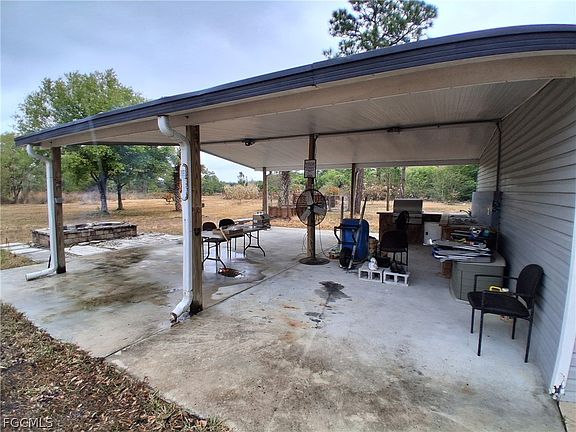 3rd image of 13371 Navel Ave