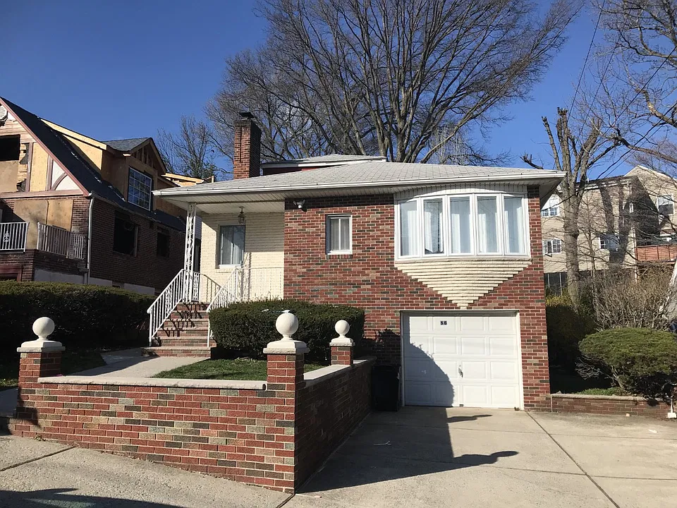 56 Cecelia Ave