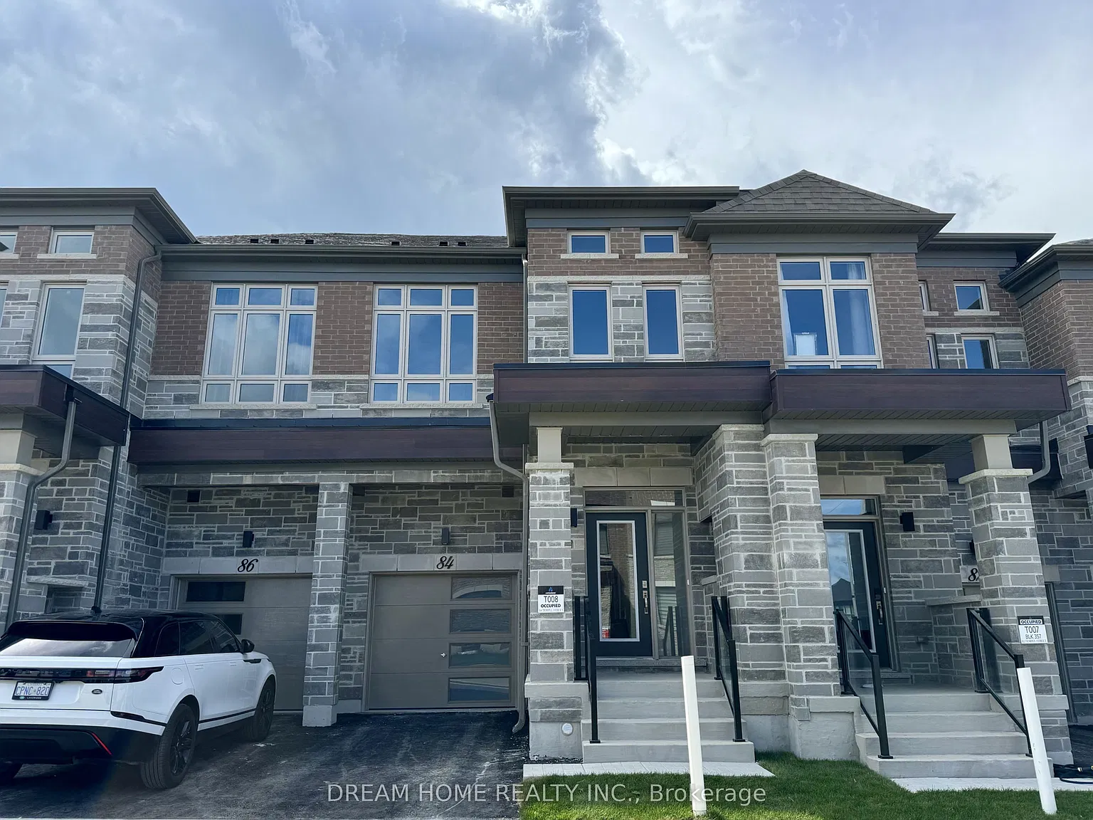 3 bed, $3,600 — Photo 1